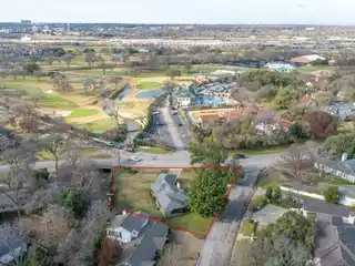 Sizable Corner Lot on Colonial Parkway