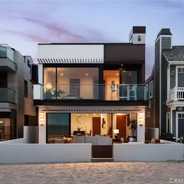 COASTAL LUXURY REDEFINED