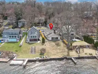 Level Waterfront on Candlewood Lake