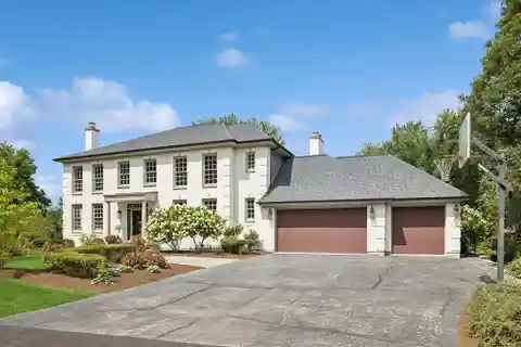 Jaw-Droppingly Remodeled Residence