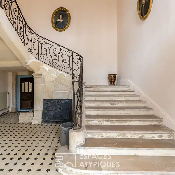 GRAND HISTORIC ESTATE WITH VAST PRIVATE PARK