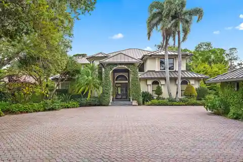 Riverfront Luxury Estate