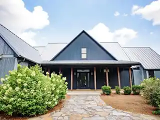 Contemporary One-Level Home on 34.5 Acres