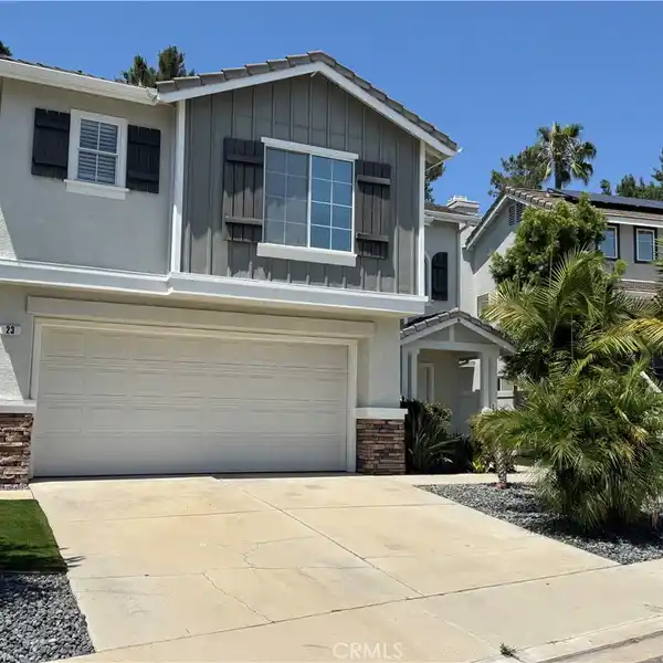 BEAUTIFUL OPEN FLOOR PLAN HOME