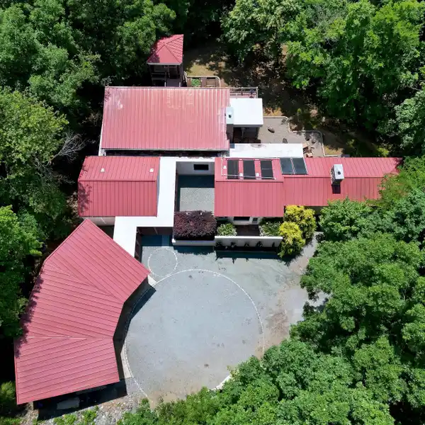 LIGHT-FILLED TREEHOUSE-STYLE HOME WITH SCENIC VIEWS