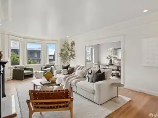 Manhattan-Level Luxury at the Historic Capo Di Monte