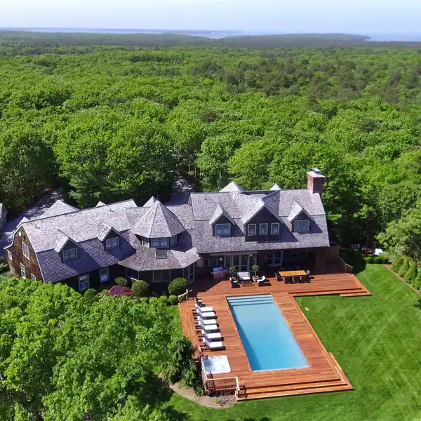 INCREDIBLE NEWLY RENOVATED HOME FOR RENT