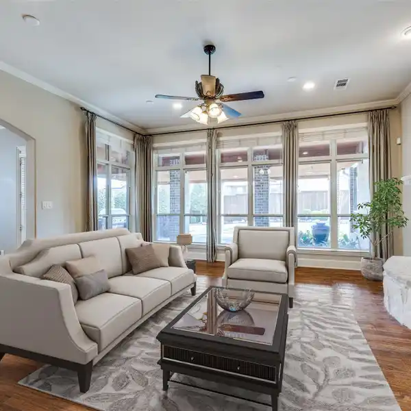 SENSATIONAL HOME IN CASTLE HILLS