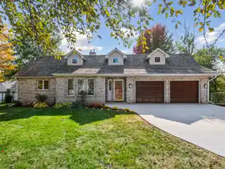 Beautifully Renovated Wayzata Home