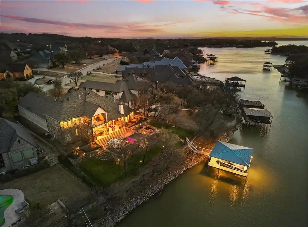 Executive Home on Eagle Mountain Lake