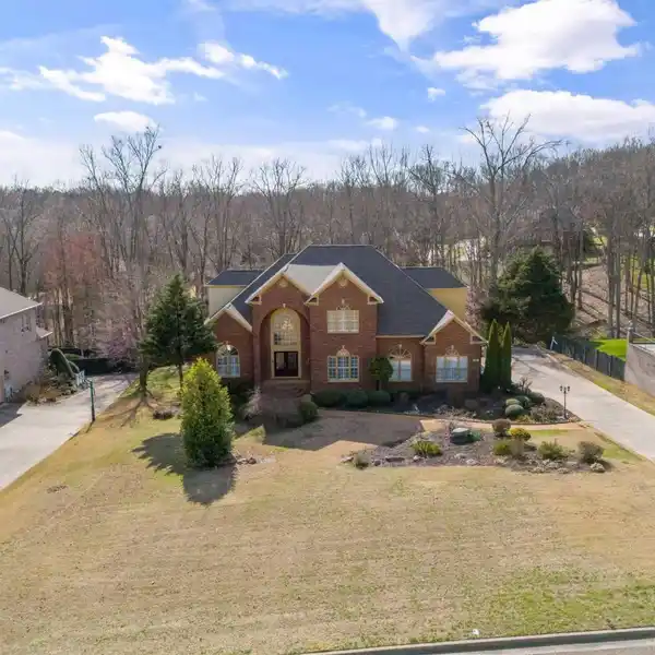 STUNNING BASEMENT HOME ON ALMOST AN ACRE