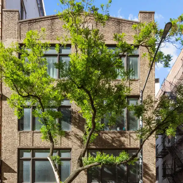 ICONIC NOHO LOFT: ARTIST’S DREAM SPACE