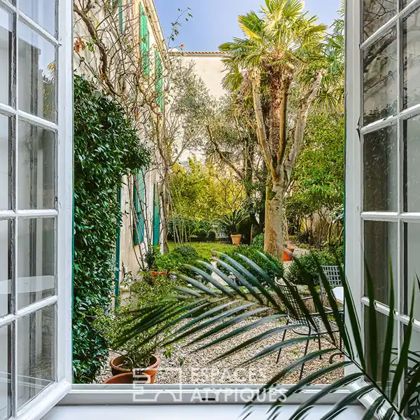 HISTORIC RESIDENCE FULL OF SURPRISES