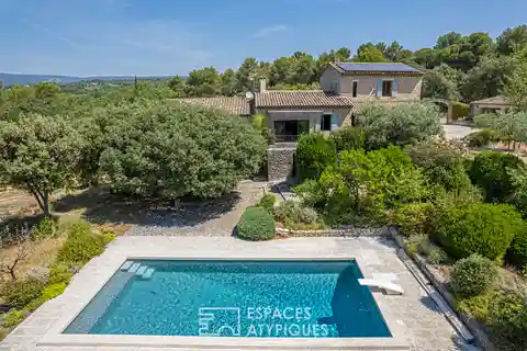Gracious Villa in a Majestic Setting