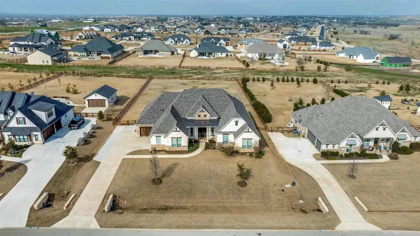 Beautiful Meticulously-designed One-story Country Home