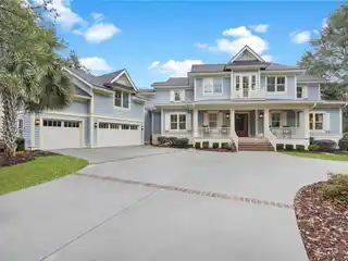 Coastal Farmhouse in Historic Port Royal Plantation