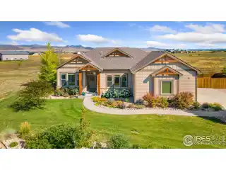 Luxury and Tranquility on Five Acres