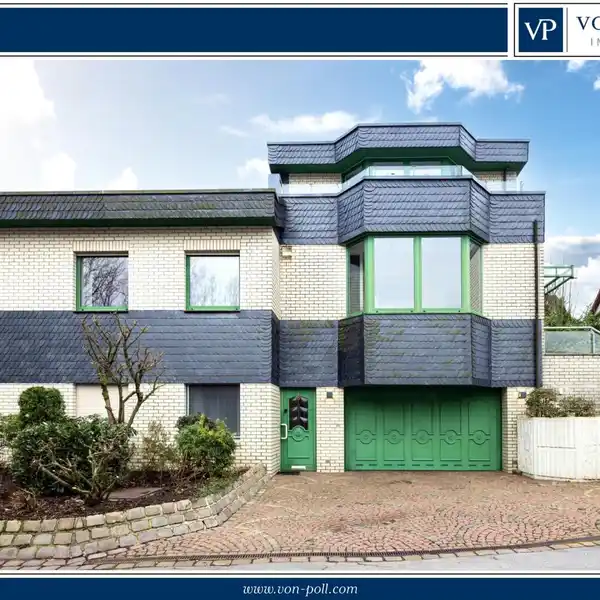 SPECIAL PROPERTY IN A CUL-DE-SAC