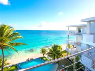 Las Arenas Penthouse with Stunning Ocean Views