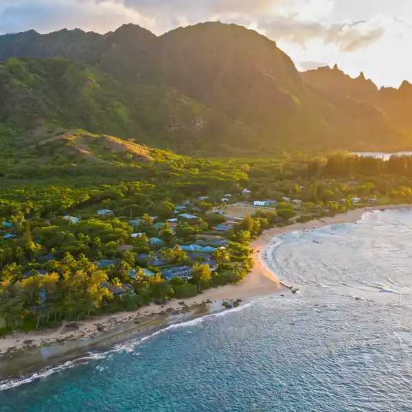 BEAUTIFULLY UPGRADED HOME STEPS TO BEACHES