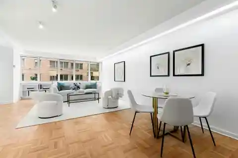 Peaceful Living in the Heart of the City