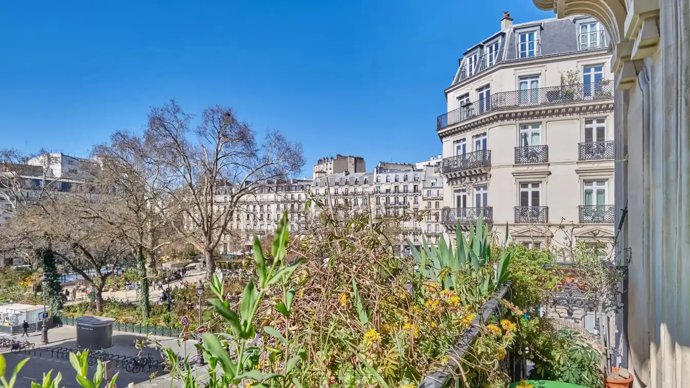 Bright Apartment in Perfect Condition