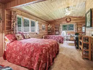 40 Acres of Lakefront Privacy