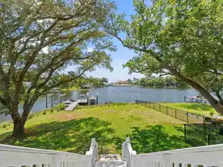 Waterfront Retreat in Star Lake