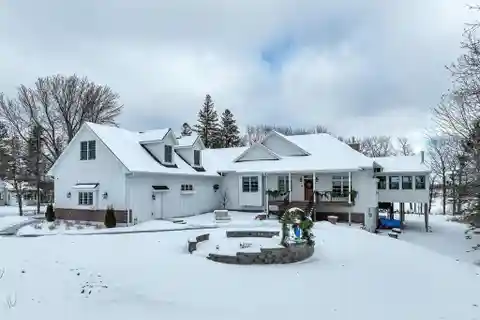 Extraordinary Custom Lake Home