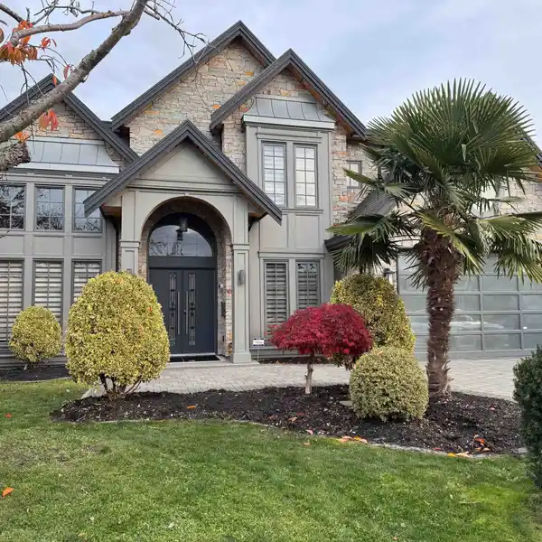 SOPHISTICATED HOME WITH SPA-INSPIRED ELEGANCE