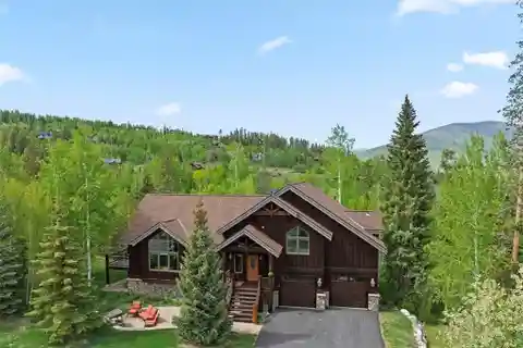 Beautifully Updated Home in Willow Creek Highlands