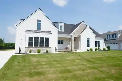 Refined Living in a Sought-After Location