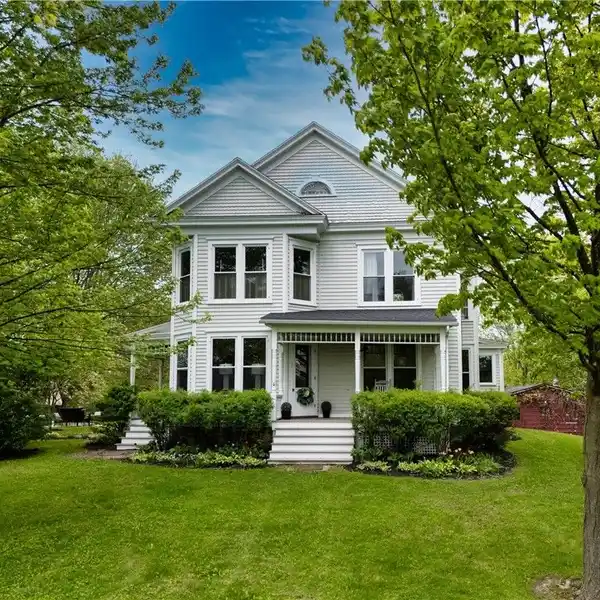 EXQUISITE COLONIAL HOME ON TWO ACRES