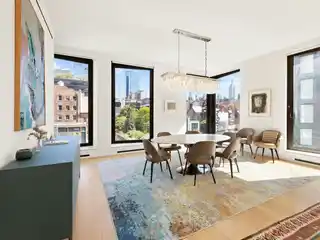 Stylish and Sunny Floor Through Rental