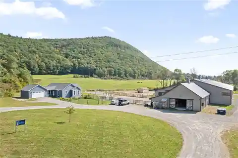 Exceptional Equestrian Property