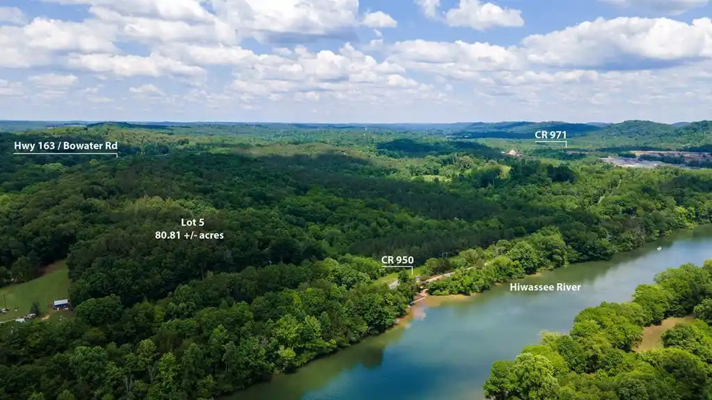 Beautiful Lot Along the Hiwassee River