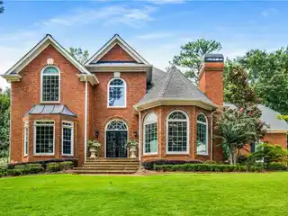 Stately Home in Neely Farm