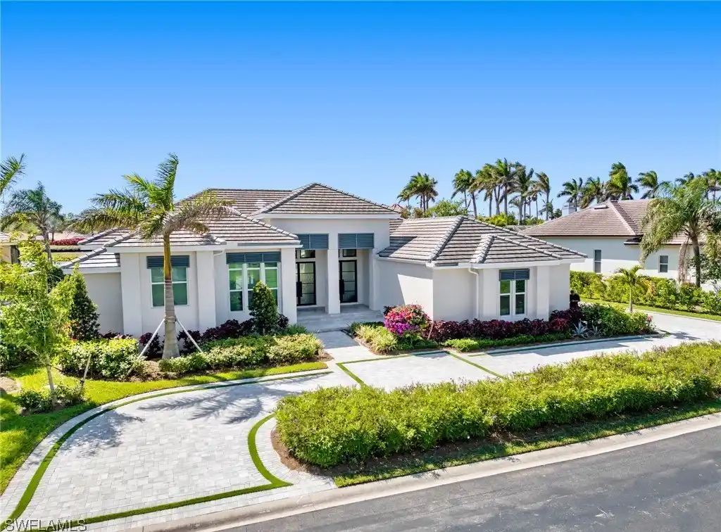 Stunning Lakefront Estate Completely Renovated
