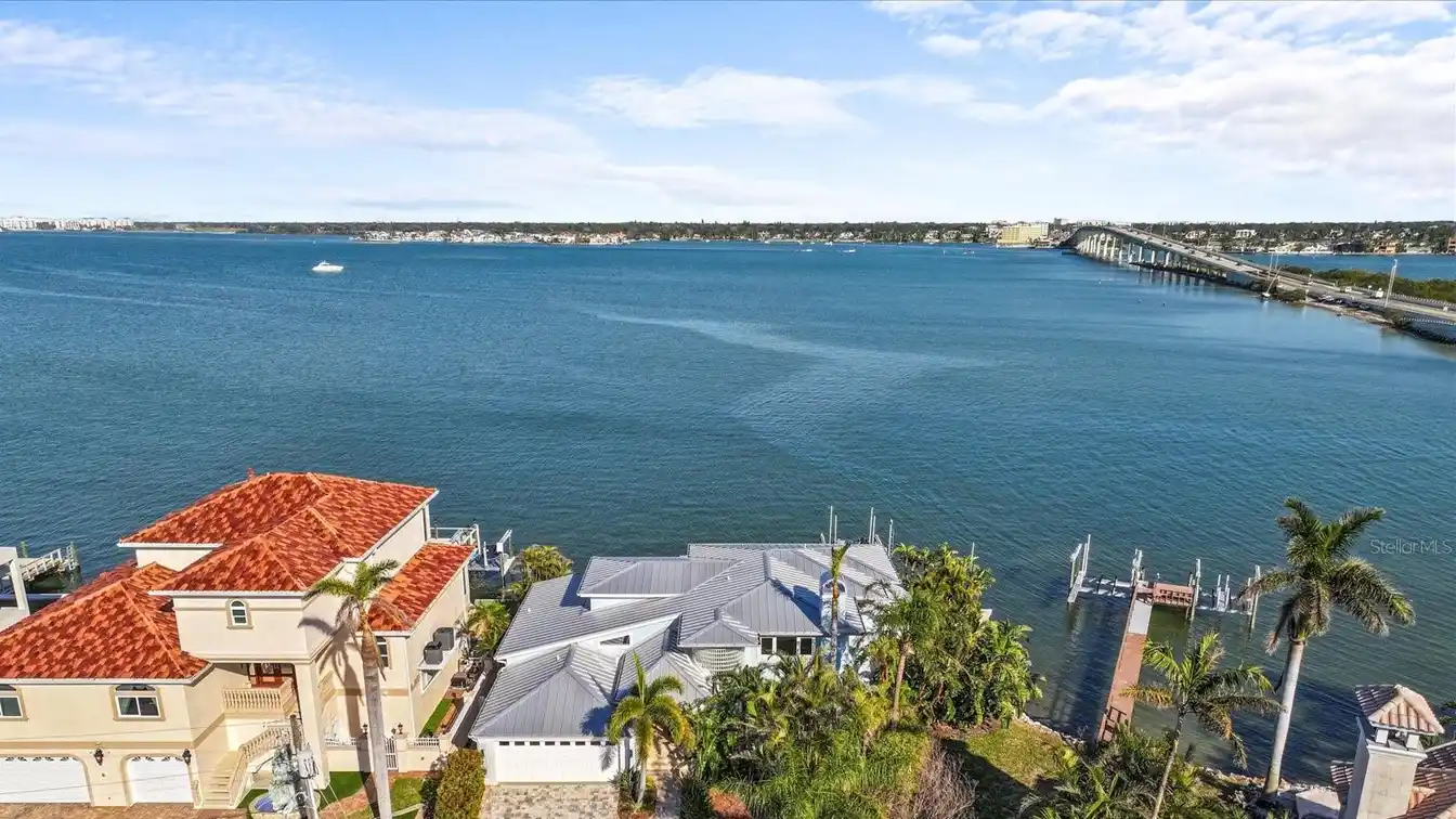 Elevated Waterfront Oasis