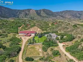 Modern Ranch Retreat on 13+ Private Acres