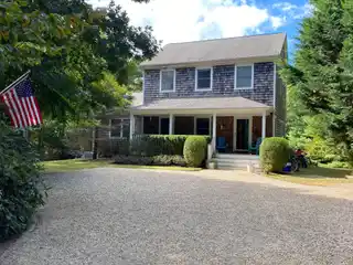 Centrally Located Summer Retreat