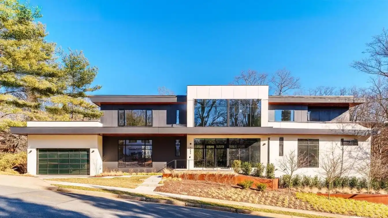 Breathtaking Modern Home in the Belevue Forest
