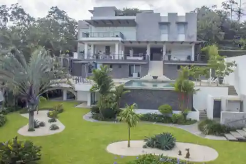 Contemporary Living in Escazú
