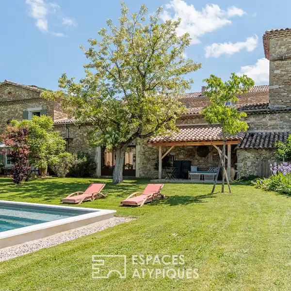 SPLENDID 18TH-CENTURY RESIDENCE