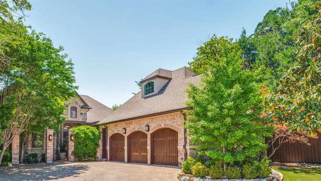 Beautiful Home in an Exclusive Gated Community