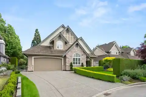 Stunning Fairway Views from Carriage Green Home