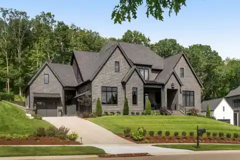 A True Showcase of Timeless Luxury and Modern Design