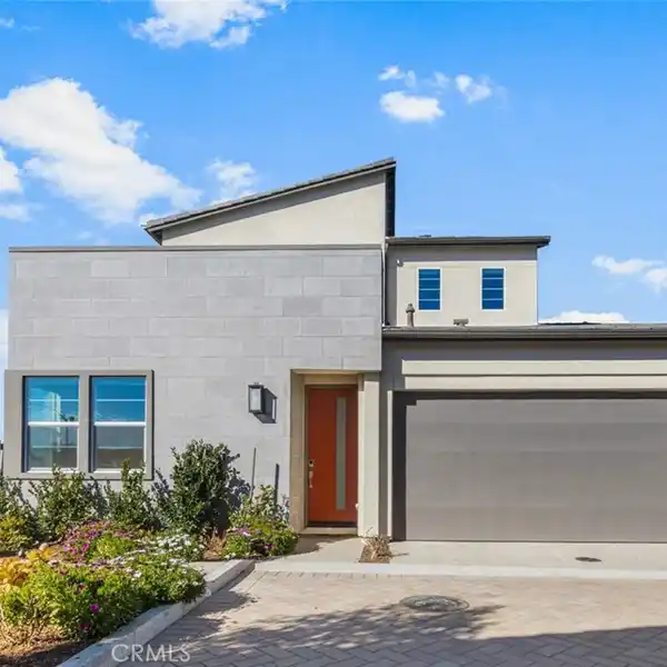 STUNNING STANDALONE HOME IN THE HAVEN COMMUNITY IN RANCHO MISSION VIEJO