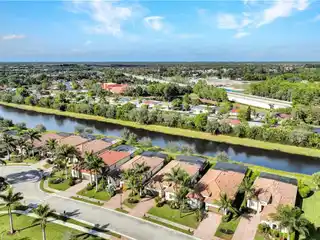 Comfort and Style in Prestigious Fiddler's Creek