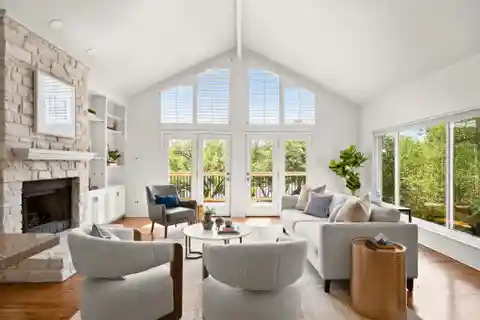 Spacious Lock-And-Leave Residence